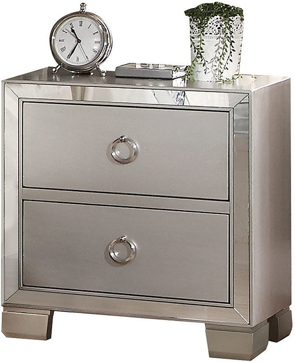 Voeville II Nightstand - Renzzi Furniture